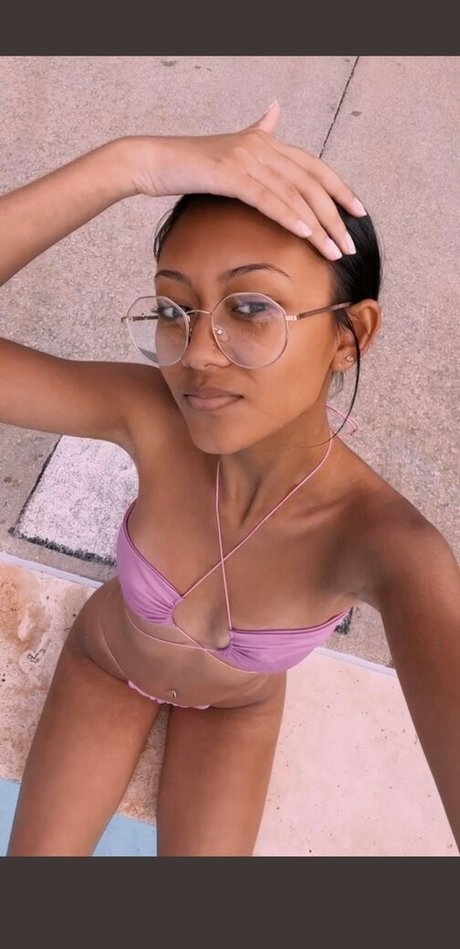 Moliney Mao erotische nacktheit archiv