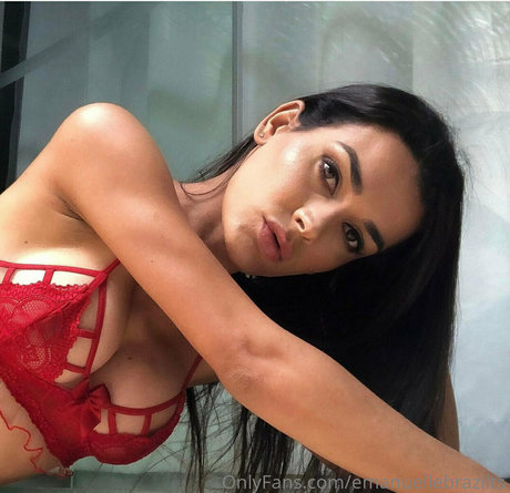 flugbegleiterin onlyfans perfekte sexy galerie