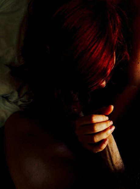 Violette Decembre xxx pornografische galerien