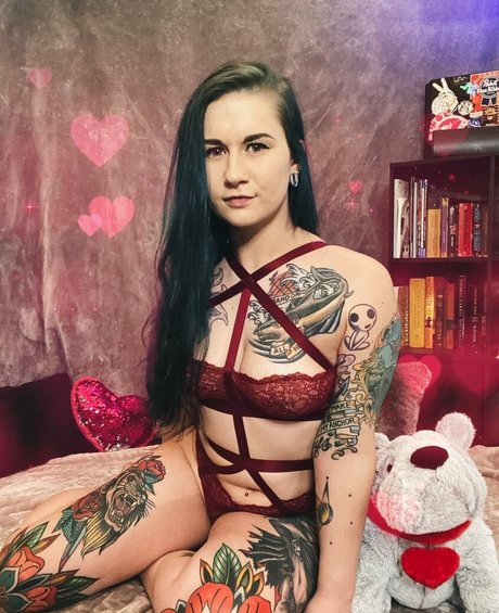 ember fyres heiße nacktheit galerien