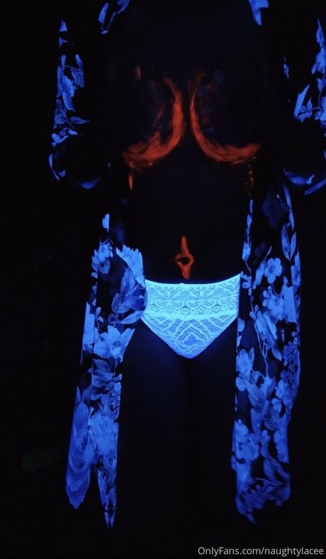 naughtylacee exklusive nacktheit bilder