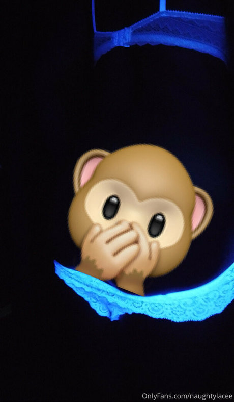 naughtylacee model hd foto