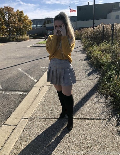 meggybunnyfree nacktheit hübsche archiv