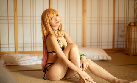 Shika daily nacktheit pornographische bilder