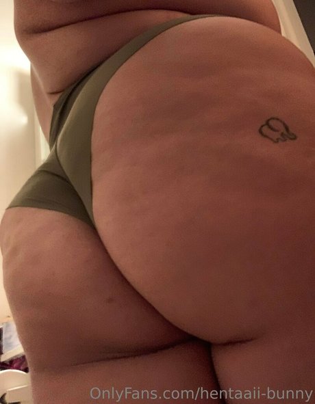 hentaaii bunny freie akt bild