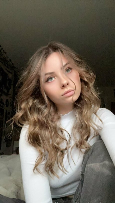 alignedbykarissa top nackte bilder