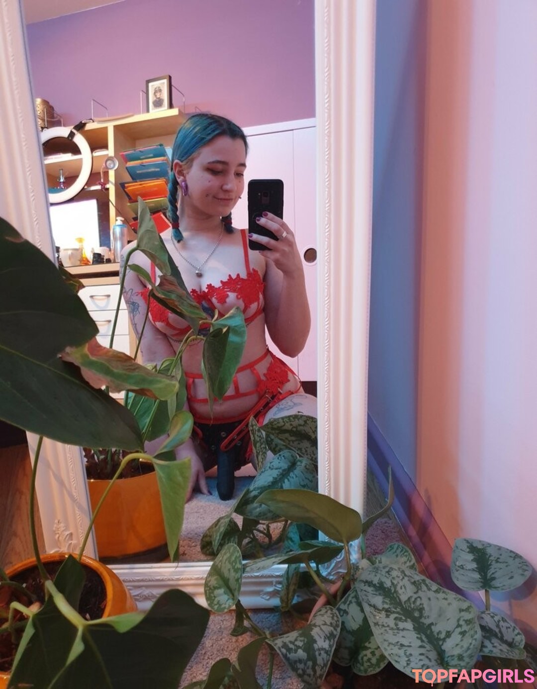 rothaarige trans-onlyfans pornographische foto