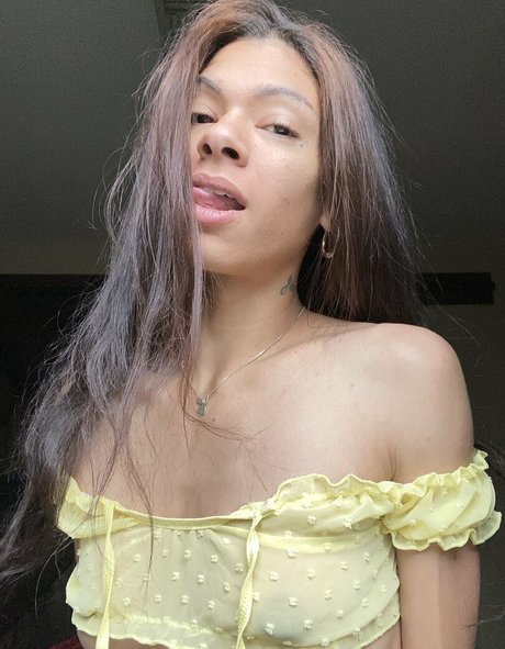 alina moore hübsche bild