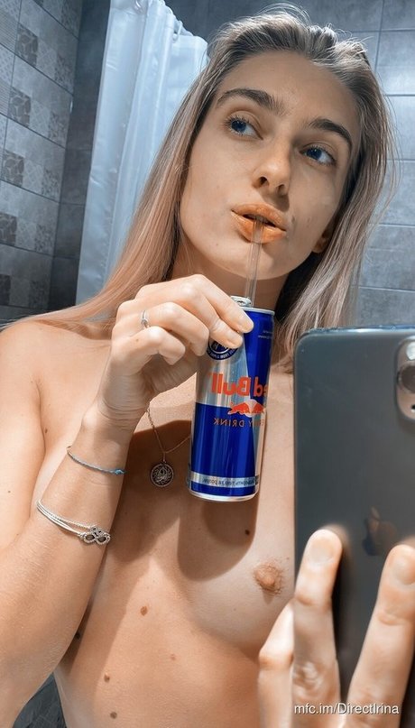 Vodka Queen porno nackt foto