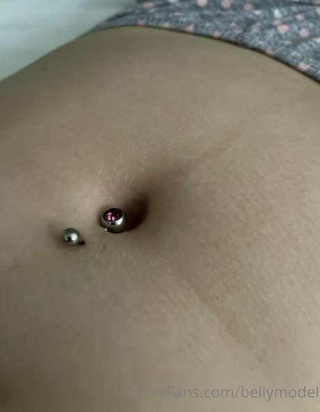 bellymodel heiße schöne bild