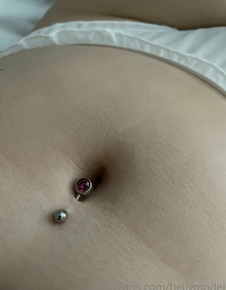 bellymodel top nackten galerie