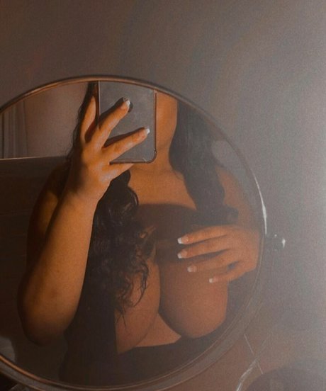 Gabrielle Logan Bilder