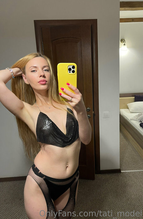 tati model beste top bild