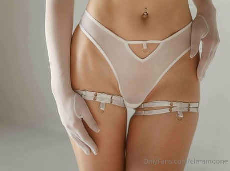 elaramoone porno pornostar galerie