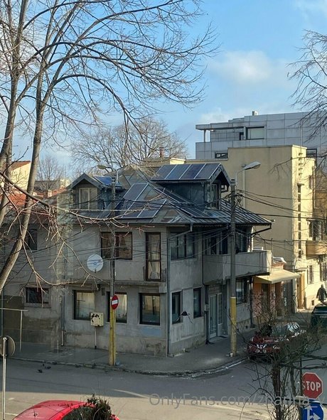 zhanna v pornostar nackten foto