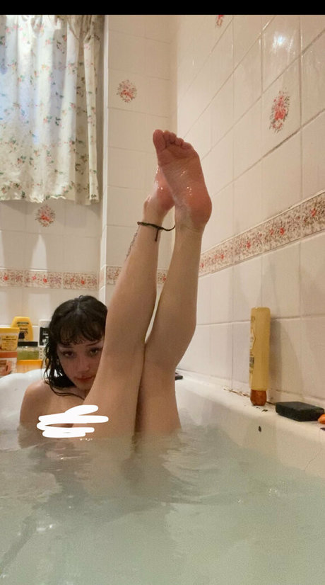 kniebeugen-onlyfans nacktheit kunst galerie