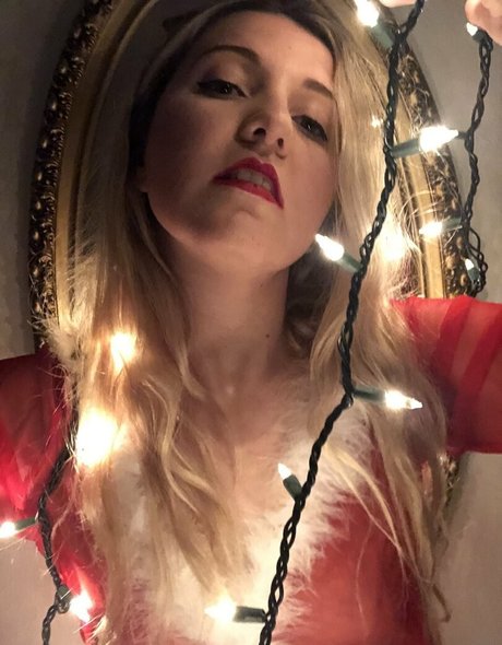 meggybunnyvip hübsche nackte bilder