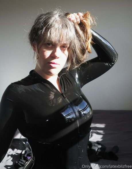 titten-selfie onlyfans perfekte xxx archiv