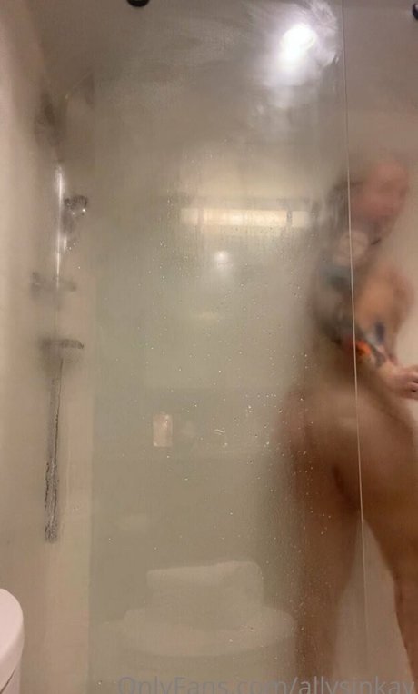 Allysin Kay xxx top bilder