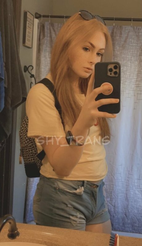 shy trans free hd top archiv