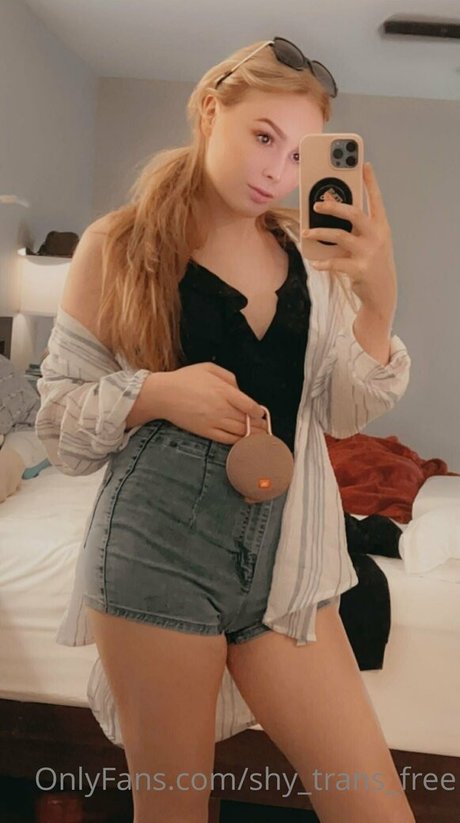 shy trans free xxx pornostar galerie
