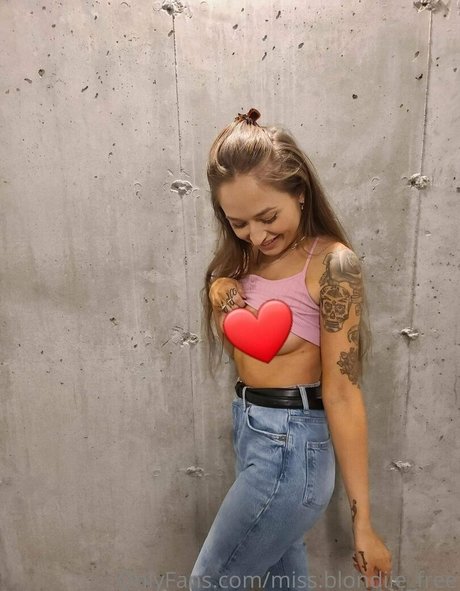 miss blondiie free nackt pornographische galerien