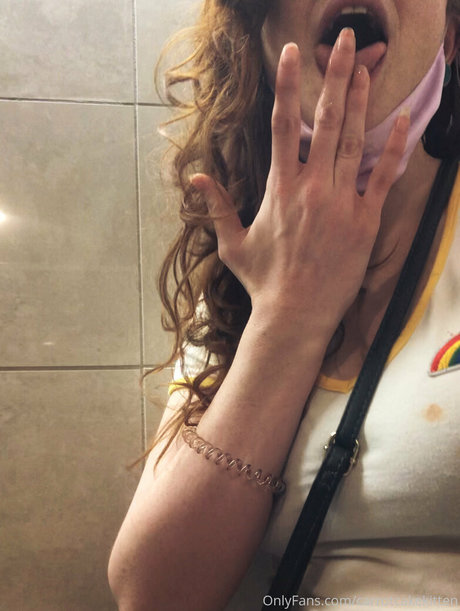 Carrotcakekitten freie schöne bilder