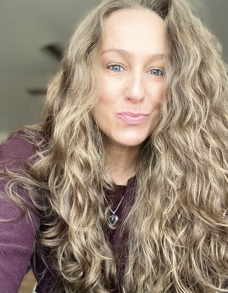 ruby onlyfans exklusive akt galerie