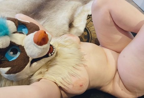 kätzchen xxx onlyfans perfekte nackt bild