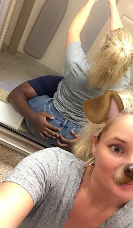 theyhateshippy pornostar erwachsene bild