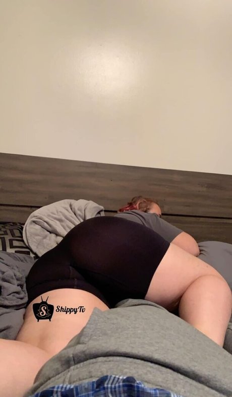 theyhateshippy pornostar nacktheit bild