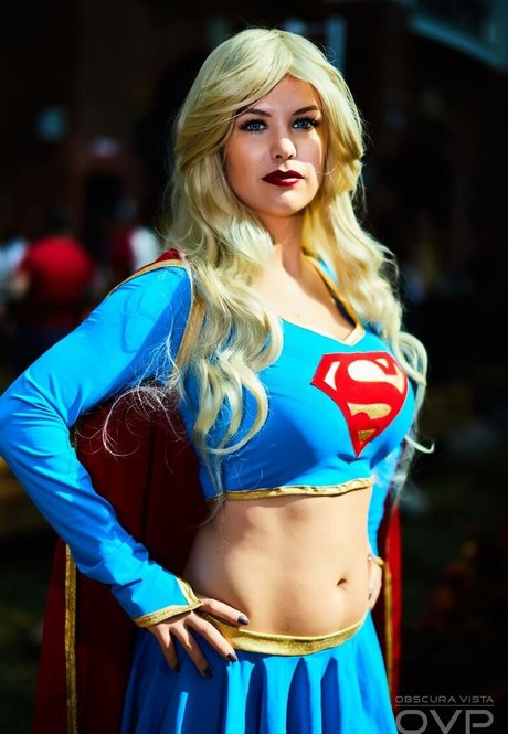 Danielle Pavluk erotische porno bilder