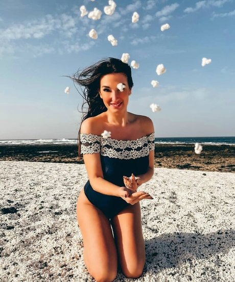 Lara Moreno schauspielerin nackte bilder