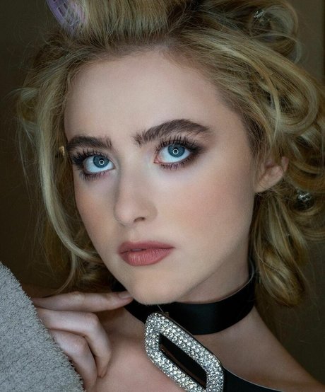 Kathryn Newton sexy nackte bilder