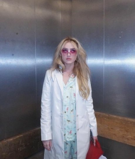 Kathryn Newton schauspielerin kostenlose fotos