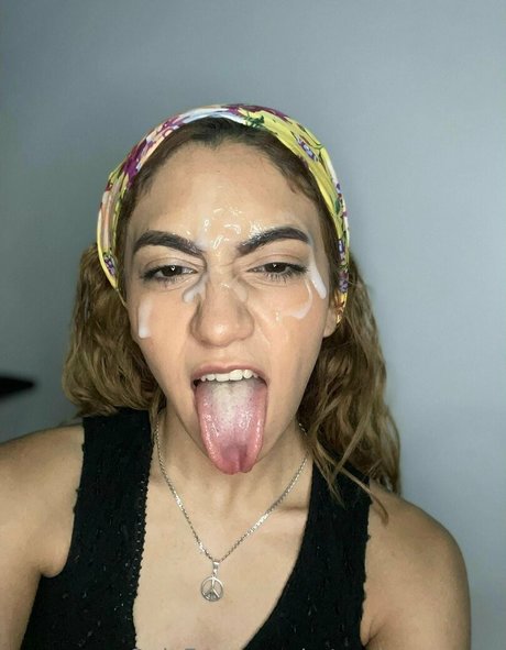 artemiscarmona xxx kunst galerie