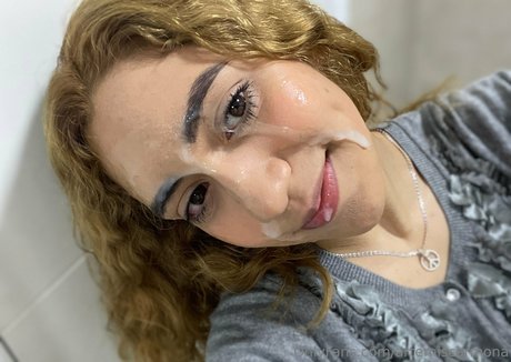 artemiscarmona top pornostar fotos