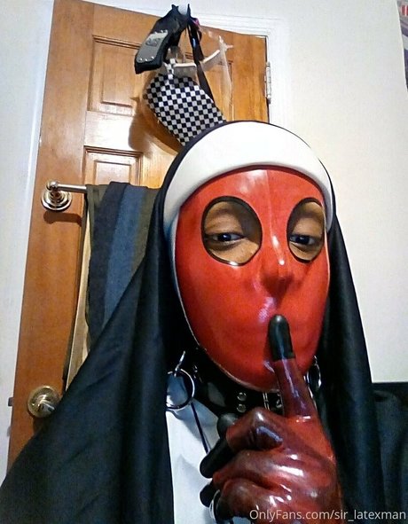 berühmte schwule onlyfans erwachsene nacktheit foto