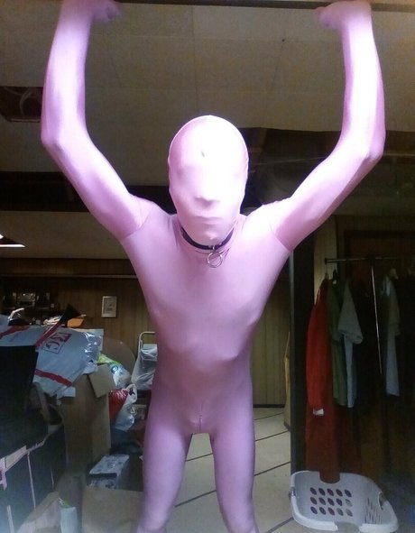 sir latexman nackt freie bild