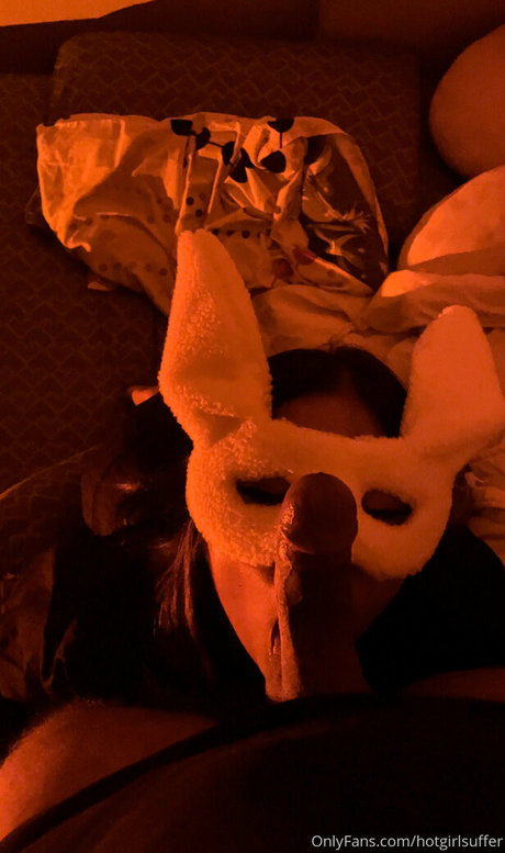 hotgirlsuffer hübsche erotische galerie