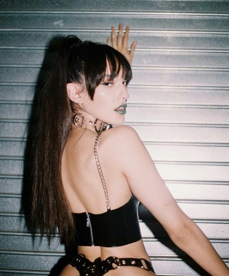 sadsamo model beste galerie