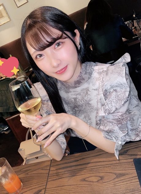 Hikaru Miyanishi pornostar heiße bilder