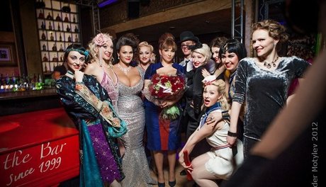 sehr dünne onlyfans erwachsene exklusive bilder