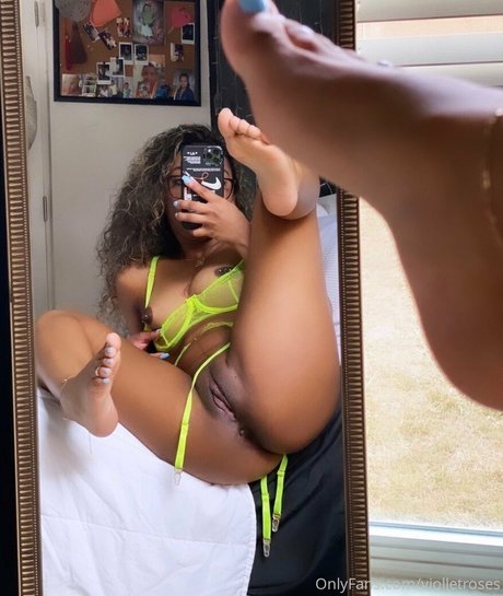 violletroses nackt pornographische galerien