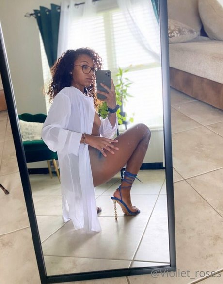 violletroses model erotische galerien