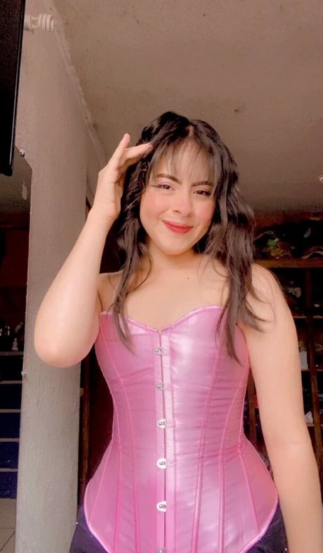 Goddes Tanya top hübsche fotos