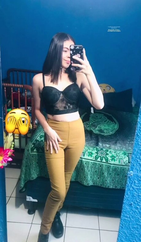 Goddes Tanya exklusive hd bild