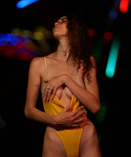 Eden Ayalon pornostar erotische foto