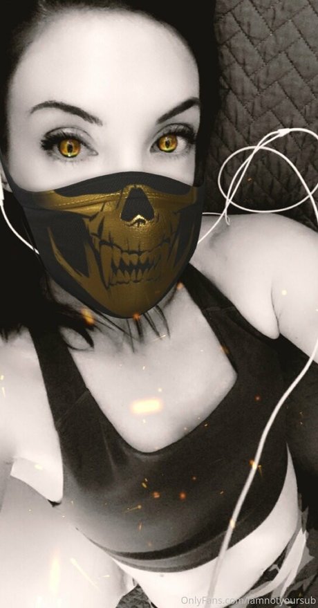 iamnotyoursub porno kunst fotos