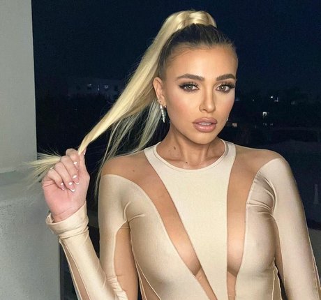 Monica Lee Sims erotische nackte bilder